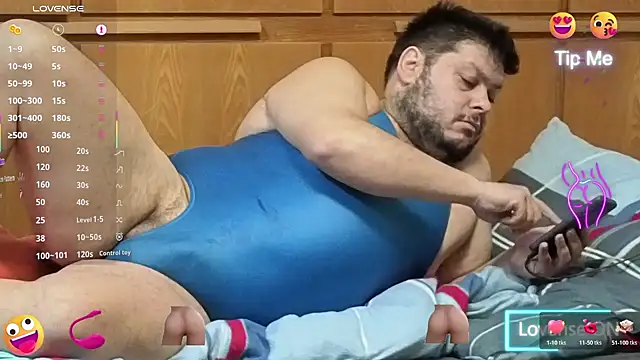 Badeanzug online show from February 13, 10:32 pm