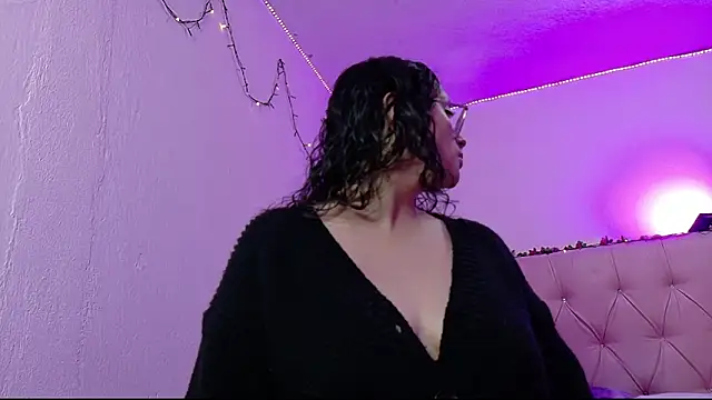 Snapshot of manumeow1 chatting on February 14, 10:21 pm manumeow1 online show from February 14, 10:21 pm