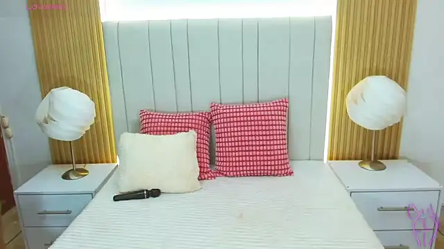 WildScarlet online show from September 13, 12:38 pm