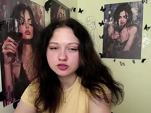 LadyAlice  online show from September 15, 6:03 am