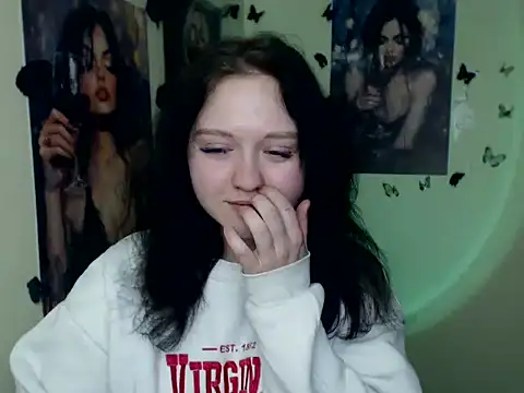 LadyAlice  online show from February 11, 6:46 am