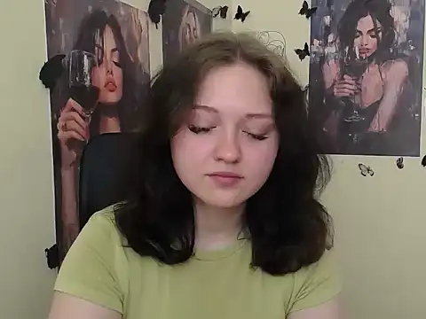 Snapshot of LadyAlice_ chatting on May 8, 6:06 am LadyAlice online show from May 8, 6:06 am