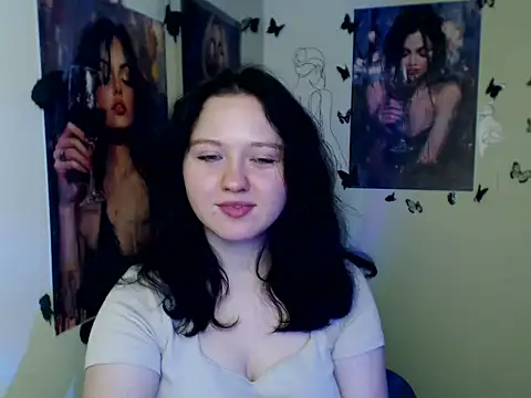 Snapshot of LadyAlice_ chatting on November 15, 7:23 am LadyAlice online show from November 15, 7:23 am