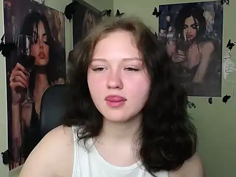 Snapshot of LadyAlice_ chatting on May 18, 6:07 am LadyAlice online show from May 18, 6:07 am
