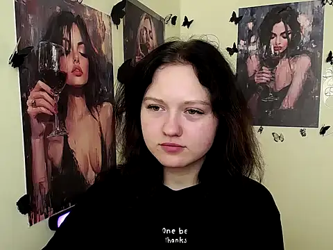 LadyAlice  online show from September 16, 6:03 am