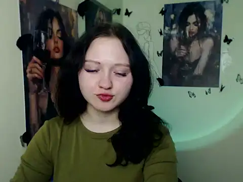 LadyAlice  online show from February 9, 6:50 pm