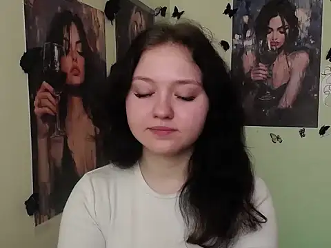 LadyAlice  online show from March 13, 7:13 am