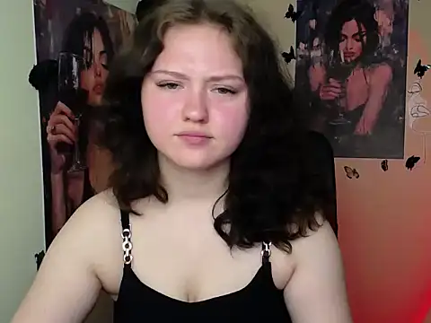 Snapshot of LadyAlice_ chatting on May 16, 6:56 am LadyAlice online show from May 16, 6:56 am