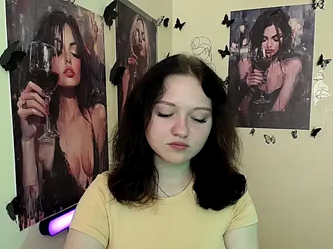 LadyAlice  online show from September 23, 6:09 am