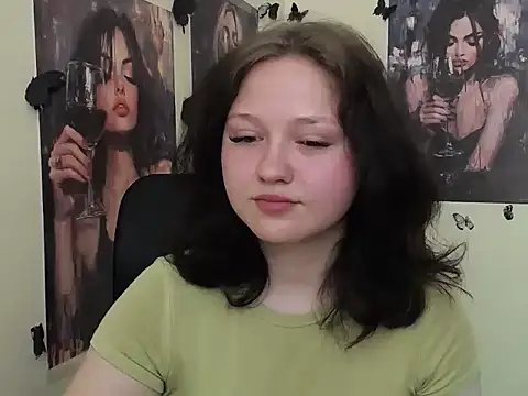 Snapshot of LadyAlice_ chatting on May 5, 6:27 am LadyAlice online show from May 5, 6:27 am