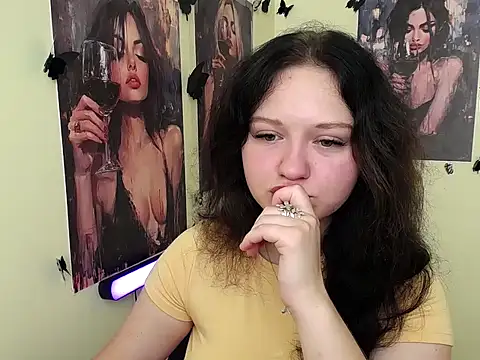 LadyAlice  online show from September 10, 6:12 am