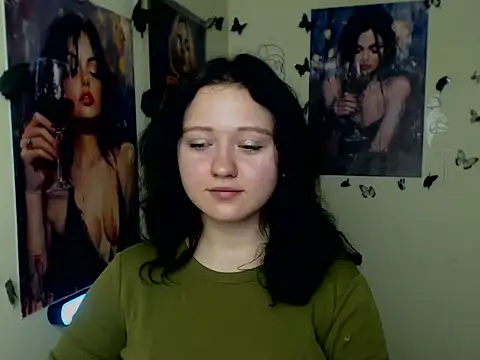 Snapshot of LadyAlice_ chatting on November 10, 7:02 am LadyAlice online show from November 10, 7:02 am