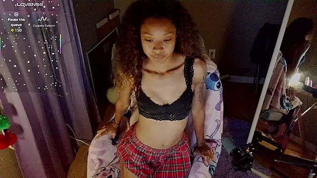 rubywithpearls online show from April 12, 4:27 am