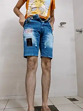 Snapshot of youngcock50 chatting on December 21, 1:57 pm youngcock50 online show from December 21, 1:57 pm