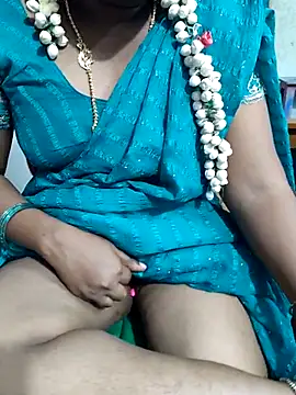 Snapshot of lolida69thamil chatting on November 5, 11:46 am lolida69thamil online show from November 5, 11:46 am