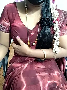 Snapshot of lolida69thamil chatting on January 17, 7:17 pm lolida69thamil online show from January 17, 7:17 pm