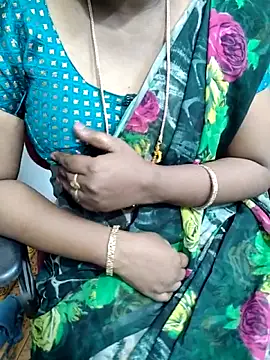 Snapshot of lolida69thamil chatting on September 25, 3:34 am lolida69thamil online show from September 25, 3:34 am