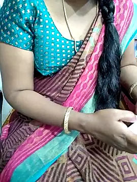 Snapshot of lolida69thamil chatting on September 23, 5:58 am lolida69thamil online show from September 23, 5:58 am