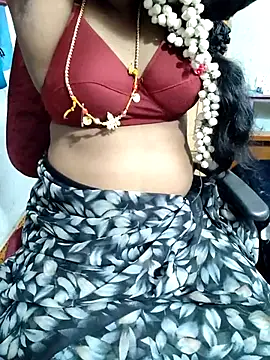 Snapshot of lolida69thamil chatting on November 8, 5:44 am lolida69thamil online show from November 8, 5:44 am