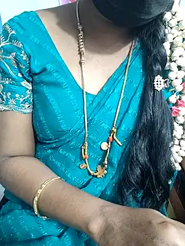 Snapshot of lolida69thamil chatting on February 21, 6:59 am lolida69thamil online show from February 21, 6:59 am