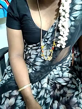 Snapshot of lolida69thamil chatting on October 10, 7:42 am lolida69thamil online show from October 10, 7:42 am