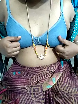 Snapshot of lolida69thamil chatting on September 23, 6:04 pm lolida69thamil online show from September 23, 6:04 pm