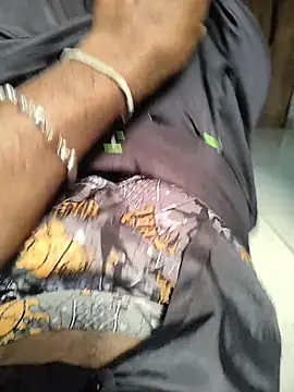 dhruve2010 online show from November 15, 8:07 am