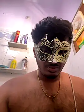 Snapshot of VVcouple chatting on November 14, 6:28 am VVcouple online show from November 14, 6:28 am