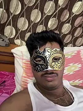 Snapshot of VVcouple chatting on September 30, 10:05 pm VVcouple online show from September 30, 10:05 pm