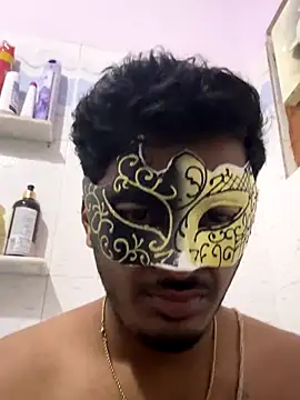 Snapshot of VVcouple chatting on November 10, 9:31 pm VVcouple online show from November 10, 9:31 pm