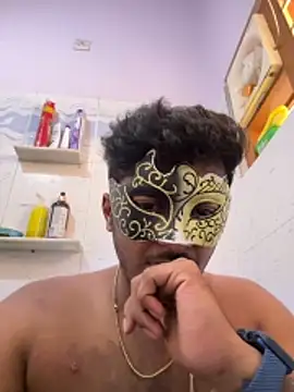 Snapshot of VVcouple chatting on November 7, 10:31 am VVcouple online show from November 7, 10:31 am