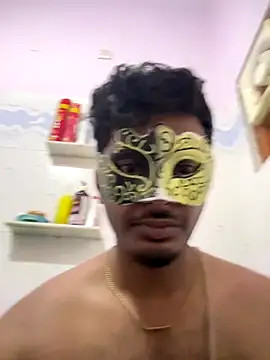 Snapshot of VVcouple chatting on November 5, 1:31 am VVcouple online show from November 5, 1:31 am