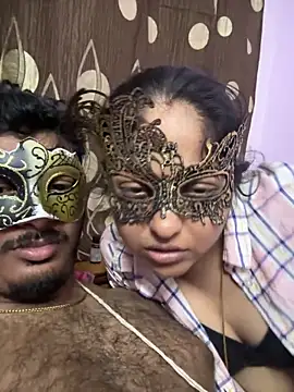 Snapshot of VVcouple chatting on October 28, 6:07 pm VVcouple online show from October 28, 6:07 pm