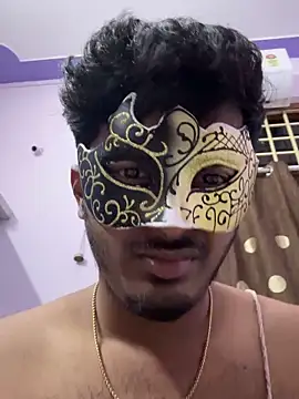 Snapshot of VVcouple chatting on November 15, 2:43 pm VVcouple online show from November 15, 2:43 pm