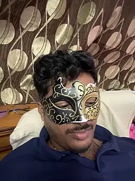 Snapshot of VVcouple chatting on October 7, 6:31 pm VVcouple online show from October 7, 6:31 pm