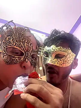 Snapshot of VVcouple chatting on September 10, 6:51 pm VVcouple online show from September 10, 6:51 pm