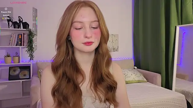 Snapshot of Betty_Twinkle chatting on September 28, 9:22 pm Betty Twinkle online show from September 28, 9:22 pm