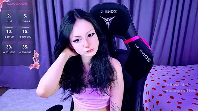 MiaScarlettt online show from January 13, 7:07 pm