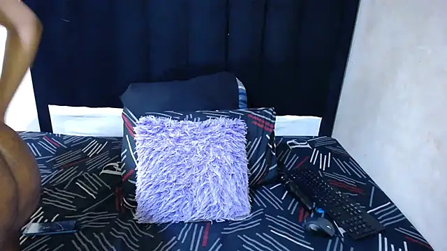 GoldenBigAssCurvy online show from December 20, 9:28 pm