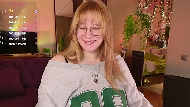 Morvelyn online show from March 29, 7:26 pm