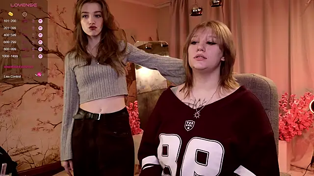 Morvelyn online show from November 24, 2:17 pm