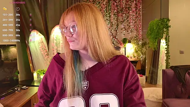 Morvelyn online show from March 12, 8:57 pm