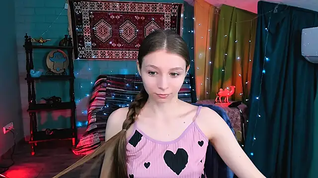 JulieDaniel online show from April 24, 4:14 am