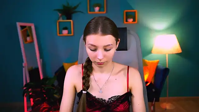 JulieDaniel online show from March 6, 4:29 am