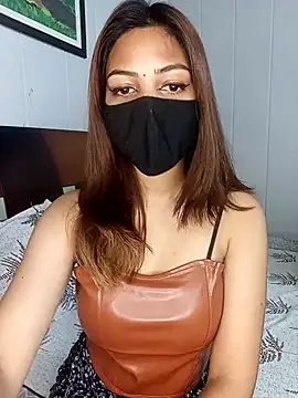 Snapshot of Hot_malika19 chatting on November 22, 6:01 am Hot malika19 online show from November 22, 6:01 am