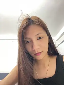Lil-Gi online show from April 8, 4:19 pm