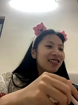 Lil-Gi online show from November 1, 5:25 am