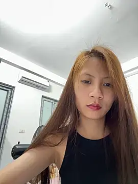 Lil-Gi online show from May 1, 4:23 pm