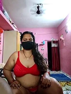 biggbobbsgirl online show from April 4, 2:51 am