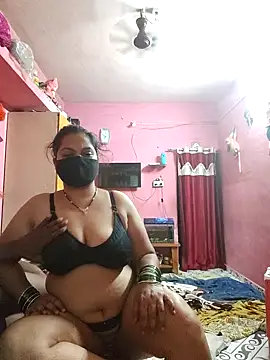 biggbobbsgirl online show from May 9, 1:20 am